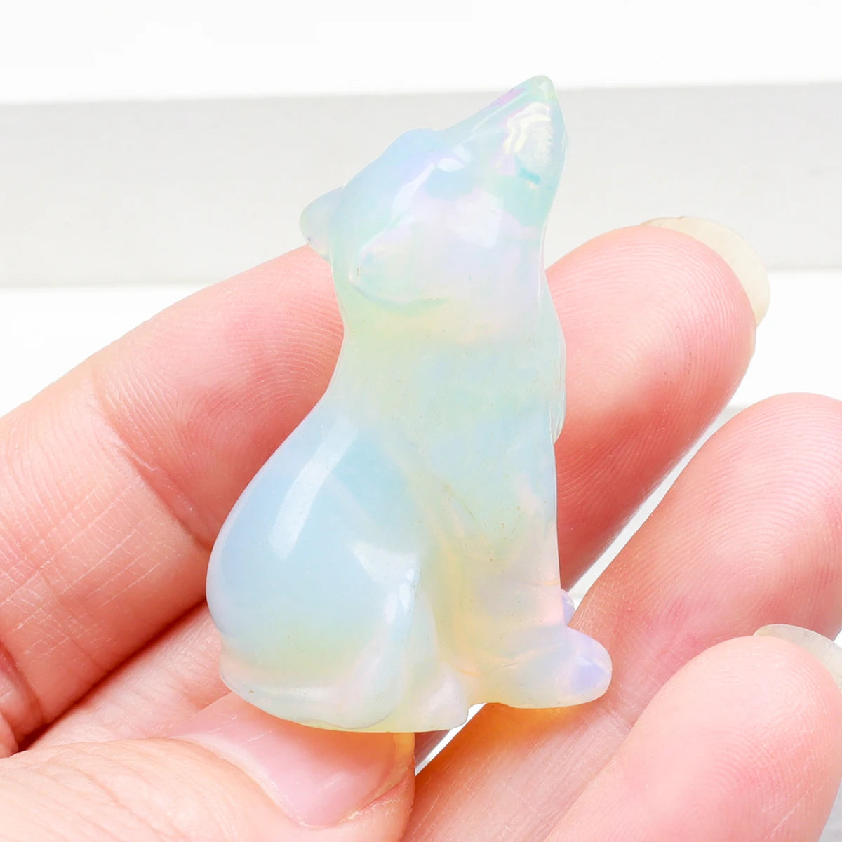 Crystal Howling Wolf Figurines – Hand-Carved Natural Stone Animal Wolves Figures for Chakra Energy Healing & Home Décor