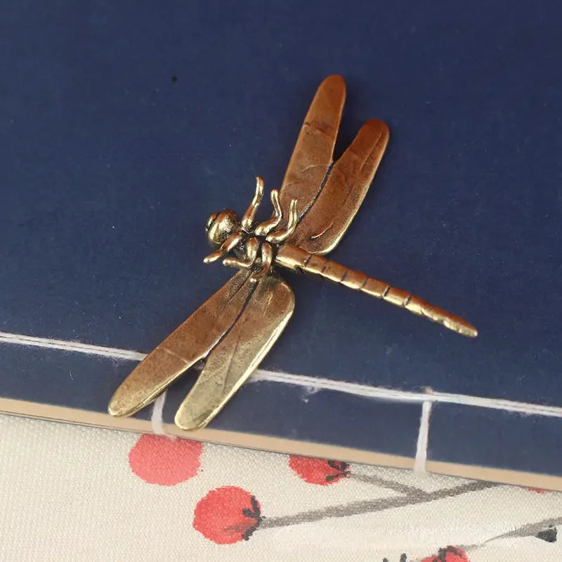 Vintage Brass Dragonfly Figurine – Antique-Style Desk & Home Decor Collectible