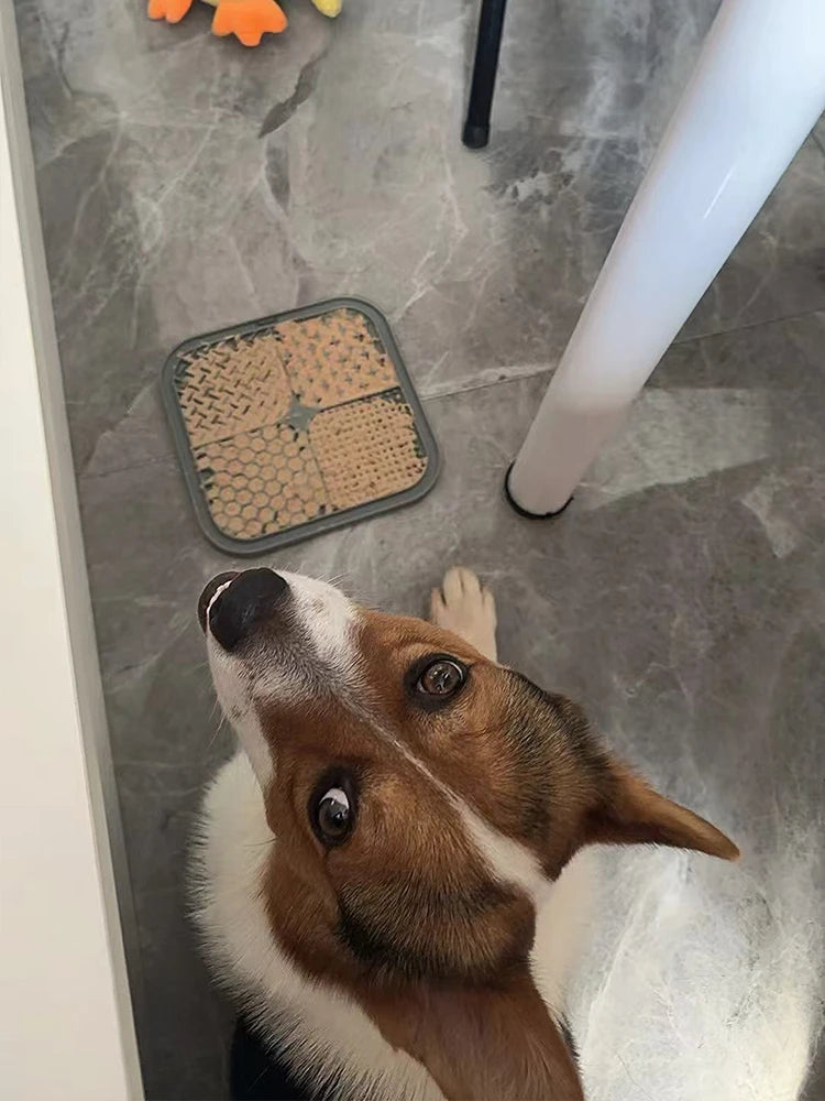 20cm Dog Lick Mat Large Square Dog Cat Pet Slow Feeder Feeding Lick Licking Mat Silicone Suction Cup