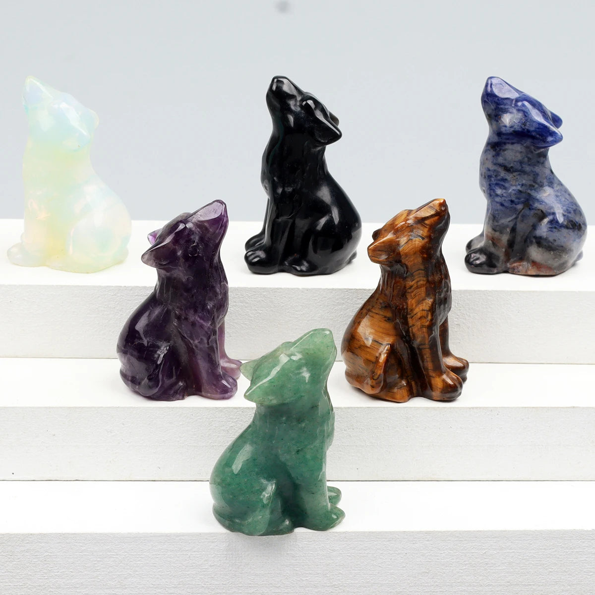 Crystal Howling Wolf Figurines – Hand-Carved Natural Stone Animal Wolves Figures for Chakra Energy Healing & Home Décor