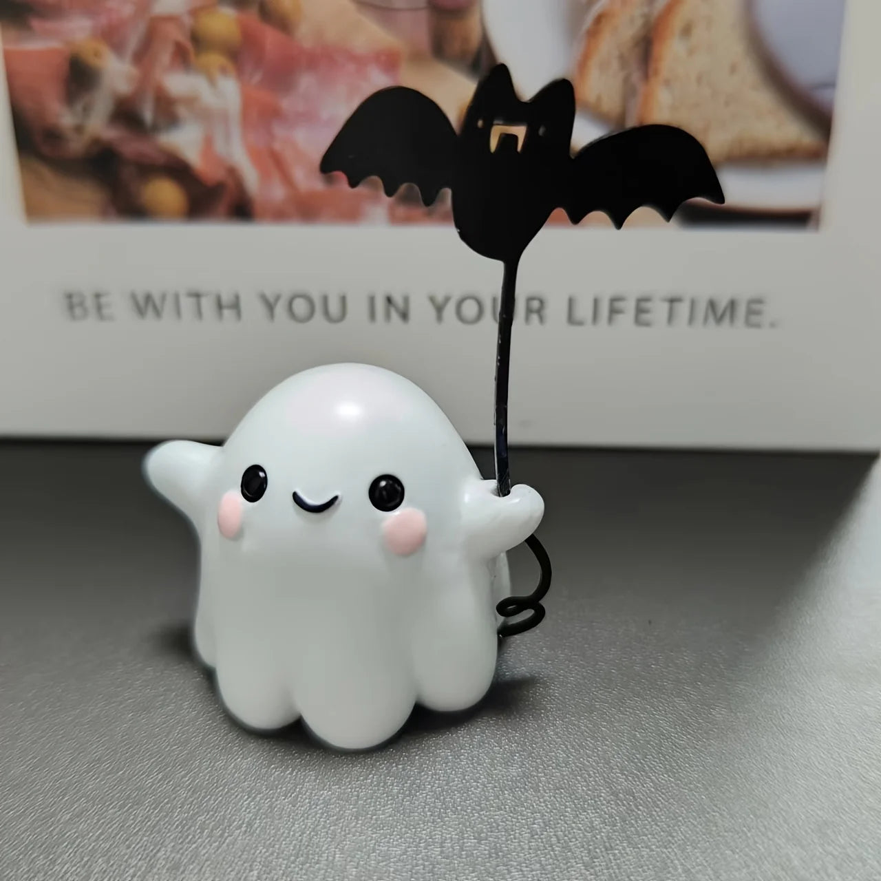 Halloween Cute Ghost with Bat Balloon Decoration – Spooky Desktop Party Ornament Gift