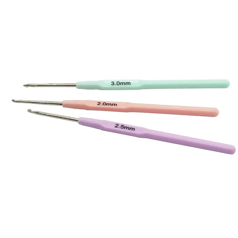 3‑Pack Crochet Hook Set – Soft-Grip Plastic Handles, Perfect for DIY Crafts & Gifts - Pastel Colours