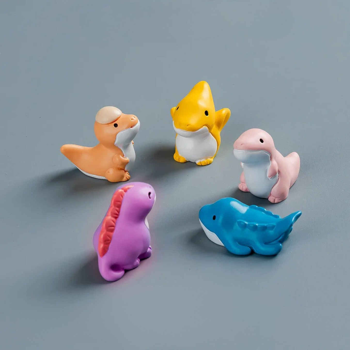 Mini Dinosaur Figurine Set – 10pcs Cute Cartoon Dino Desk Decor & Mini Landscape Toys