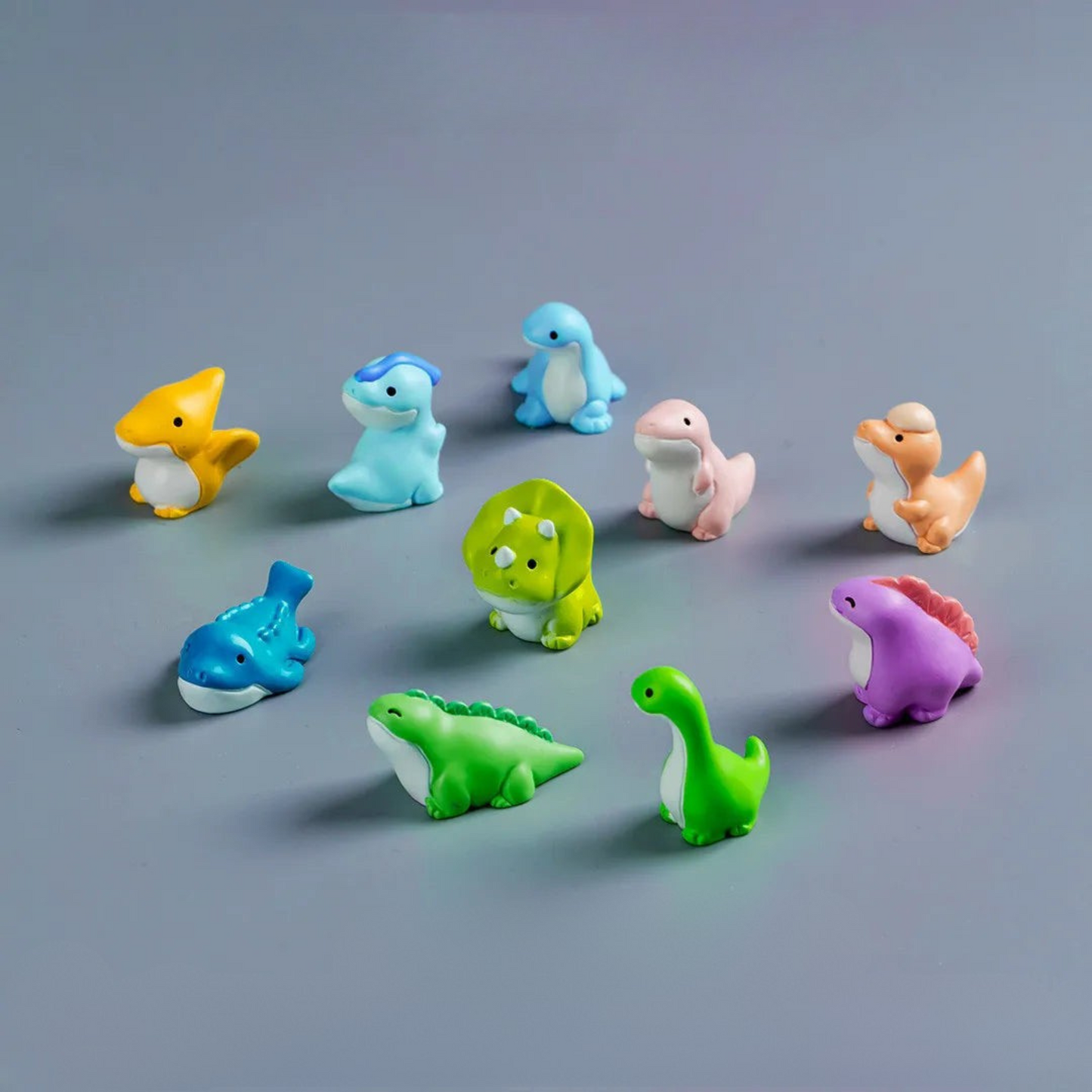 Mini Dinosaur Figurine Set – 10pcs Cute Cartoon Dino Desk Decor & Mini Landscape Toys