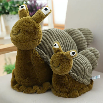 Cute Large Snail Plush Soft Toy – 28cm or 40cm Cartoon Insect Stuffed Toy