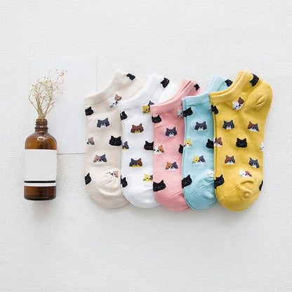 5 Pairs Women’s Cat Print Socks – Cute & Comfy Ankle Socks for Everyday Wear