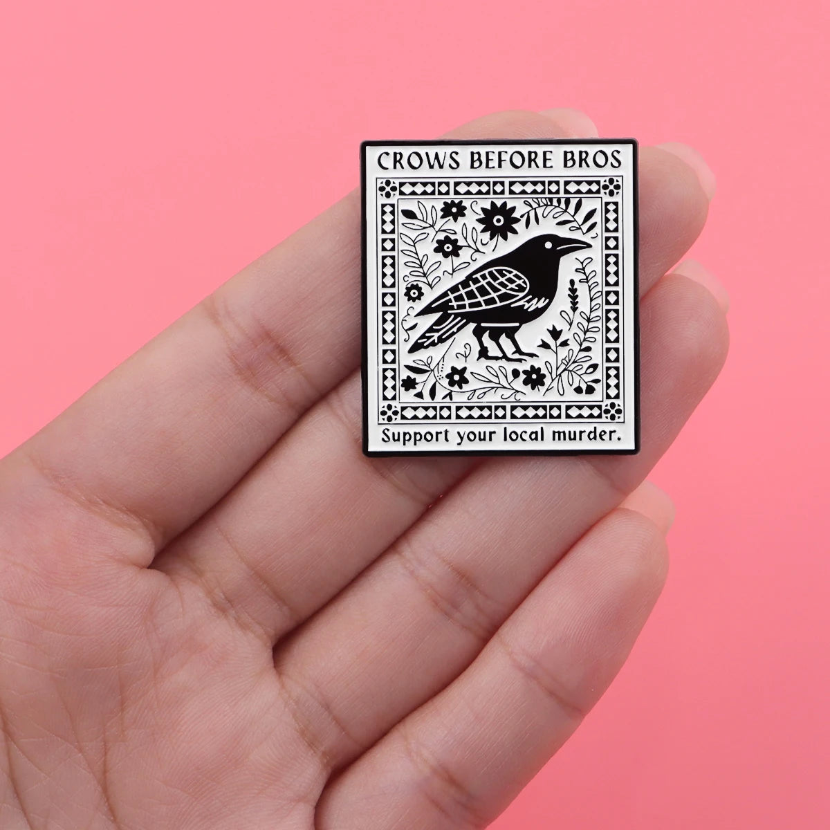 Funny Crow ‘Crows before Bros’ Enamel Brooch Lapel Pin Badge Novelty Gift