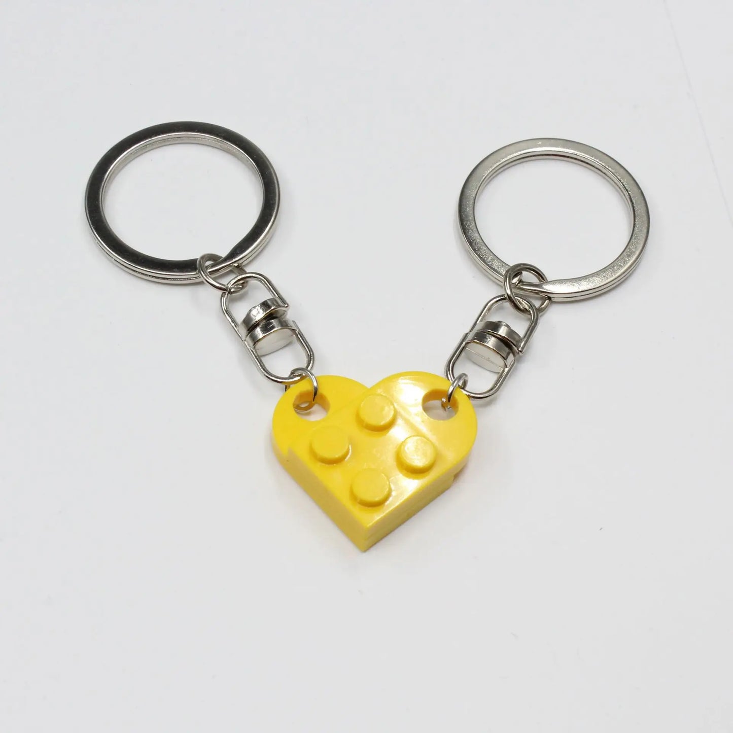 Couple Friends Heart-Shaped Keychain Keyring Set - Matching Design Gift