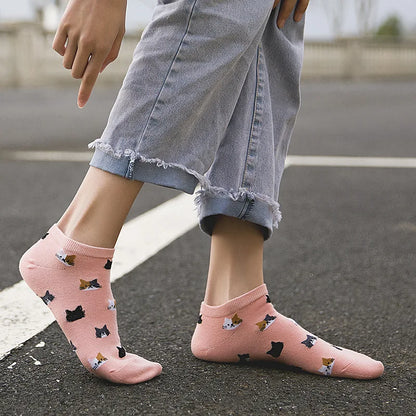 5 Pairs Women’s Cat Print Socks – Cute & Comfy Ankle Socks for Everyday Wear