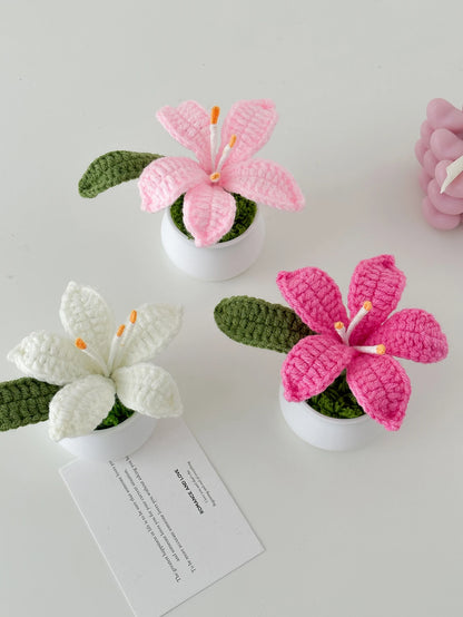 Knitted Crochet Lily Flower Potted Woven Flowers Pot Gift