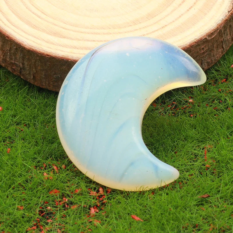 Crystal Mini Crescent Moon Ornament  – Hand-Carved Natural Stones for Chakra Energy Healing & Home Décor