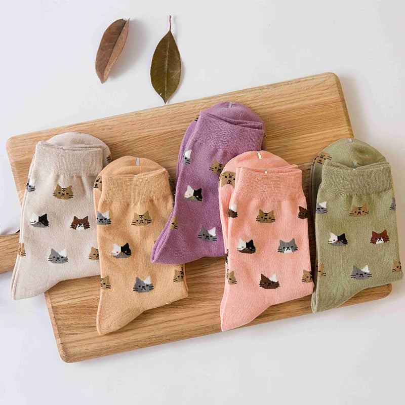 5 Pairs Women’s Cat Print Socks – Cute & Comfy Mid-Tube Socks for Everyday Wear